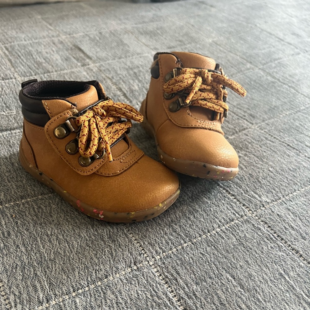 Toddler boy Merrell boots